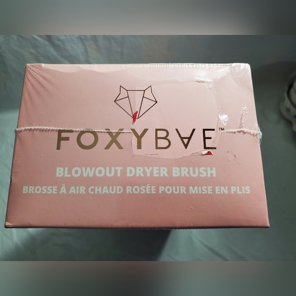 FOXYBAE Blowout Dryer Brush New in Box - Picture 4 of 6